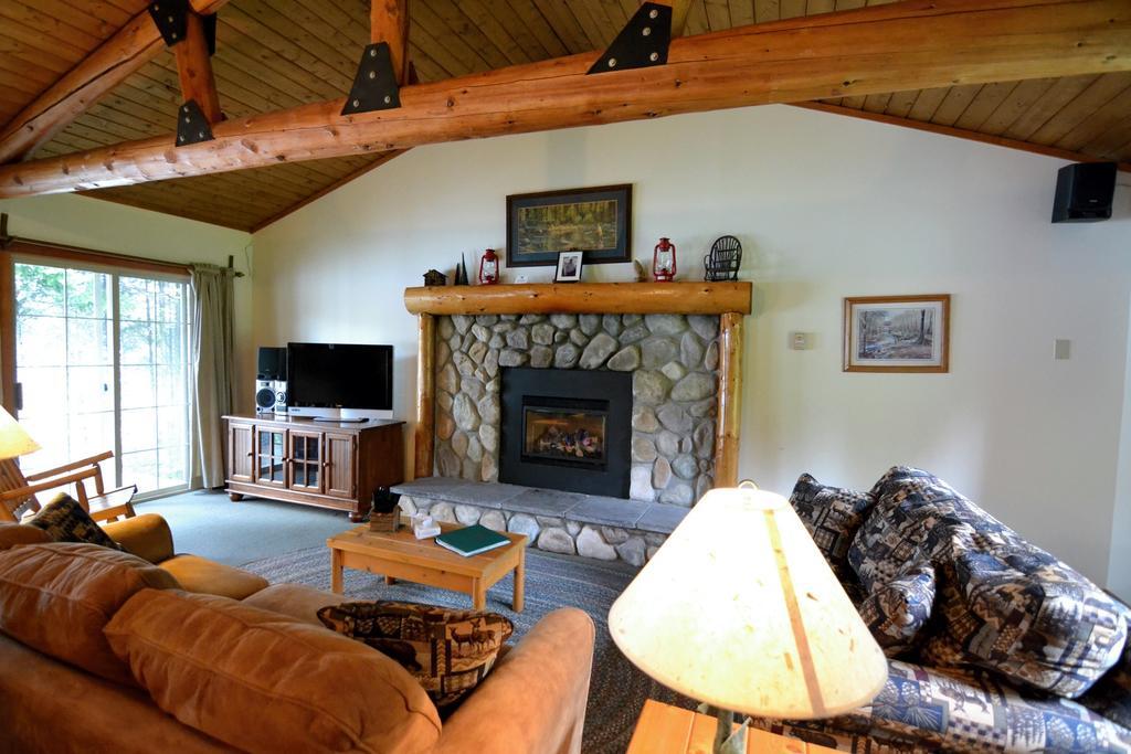 Tall Timber Lodge Pittsburg Екстер'єр фото
