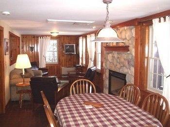 Tall Timber Lodge Pittsburg Екстер'єр фото