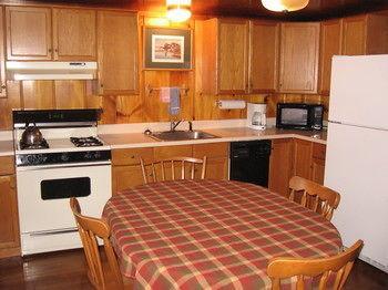 Tall Timber Lodge Pittsburg Екстер'єр фото